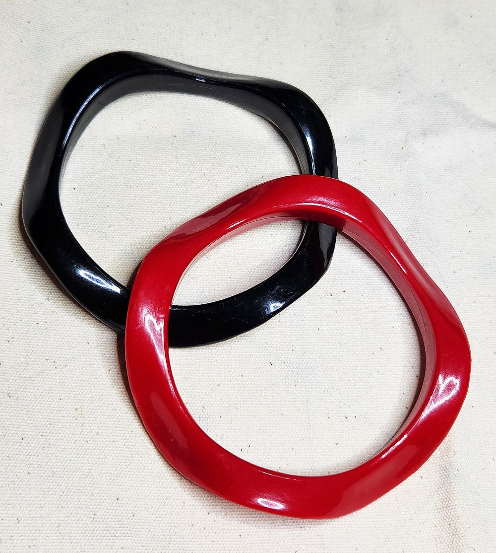 Vitage 1980s Wavy Bangle Bracelets